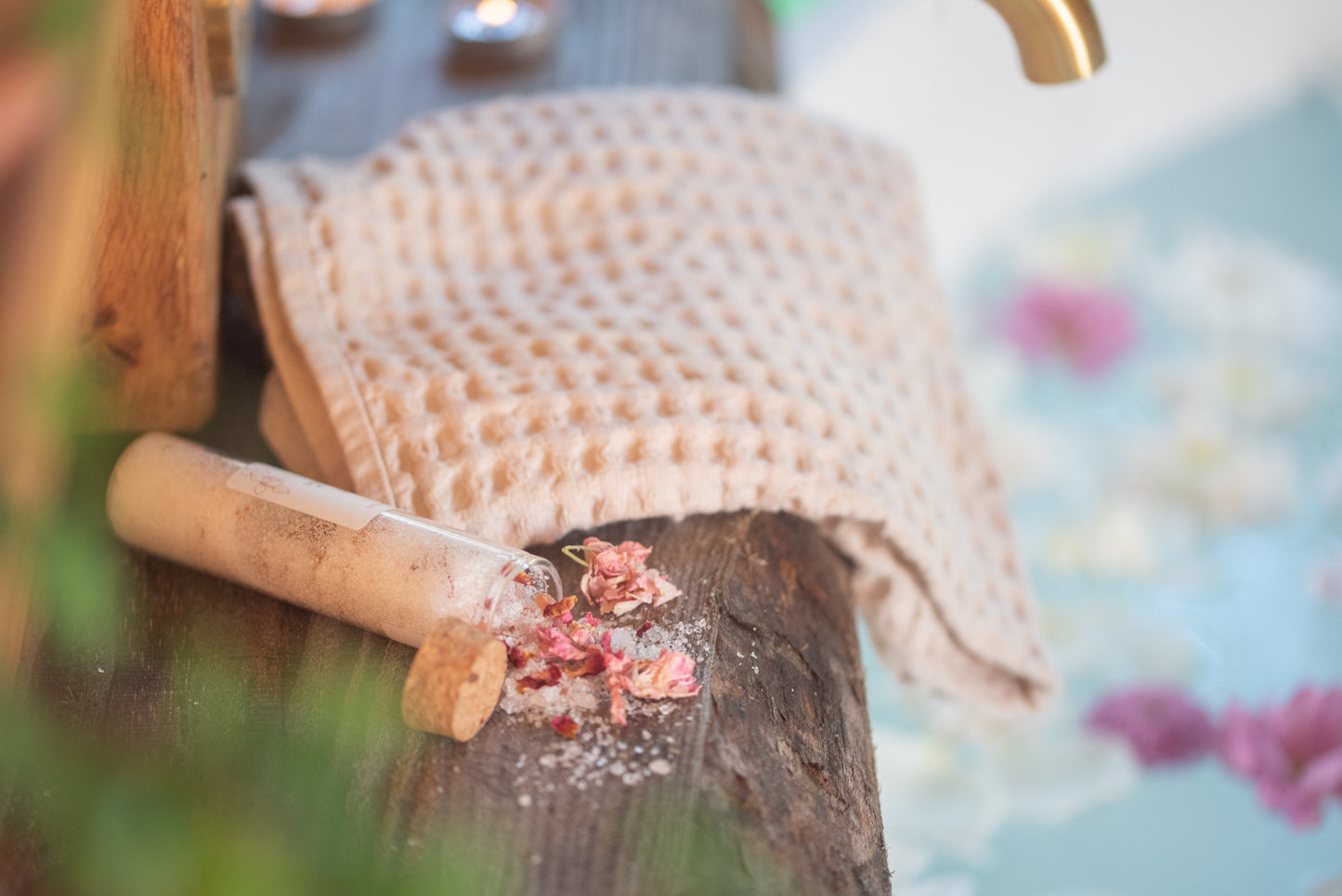 Forage Bath Salt tube